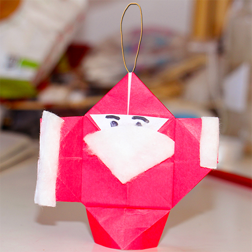 Décoration Père Noël en origami